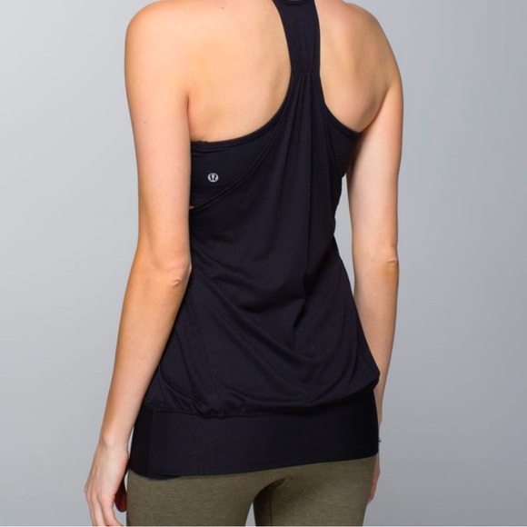 lululemon athletica Tops - Lululemon No Limit Tank Black Excellent Condition Size 10